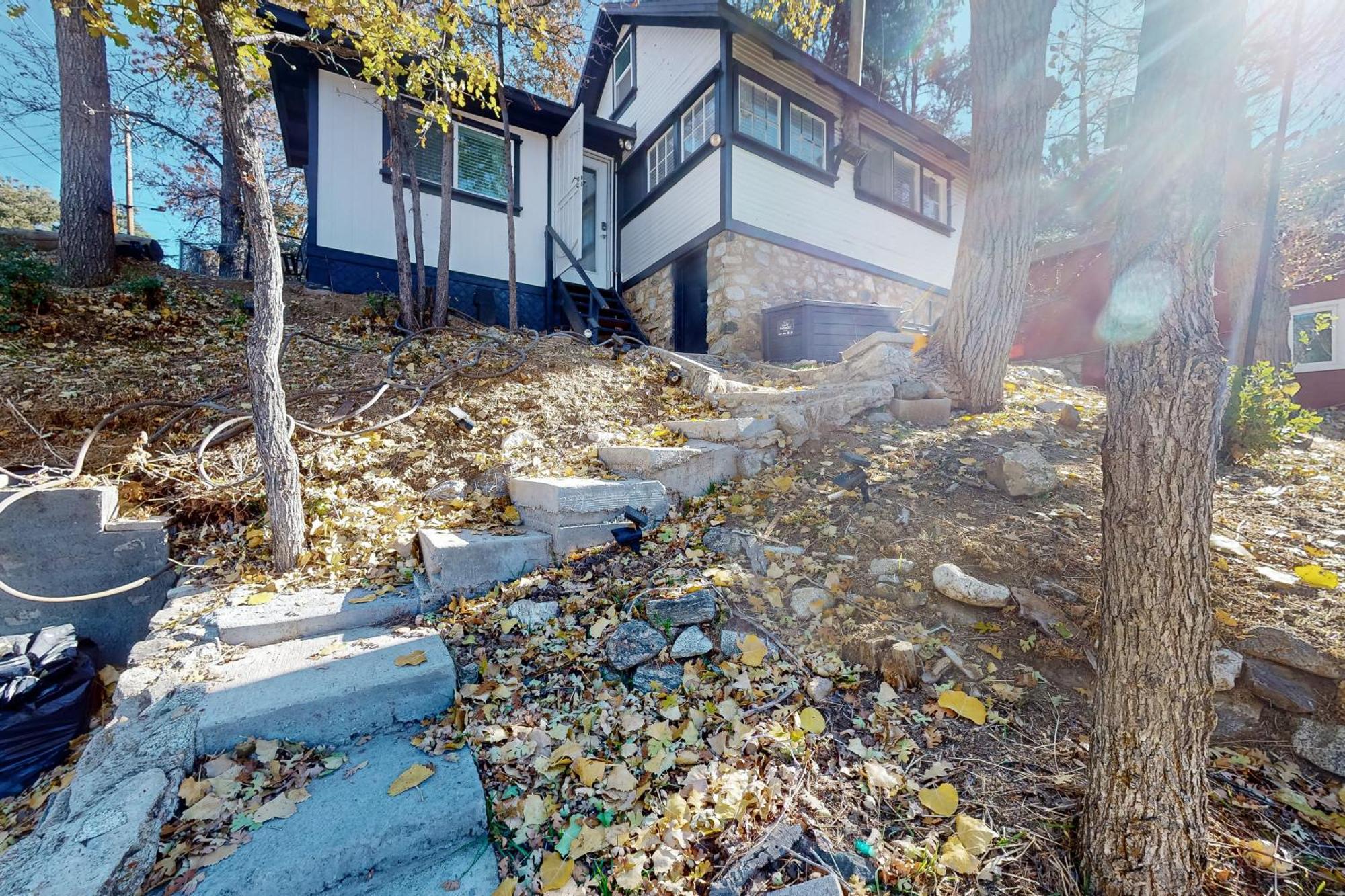 The Hillside Sanctuary Villa Lebec Exterior photo